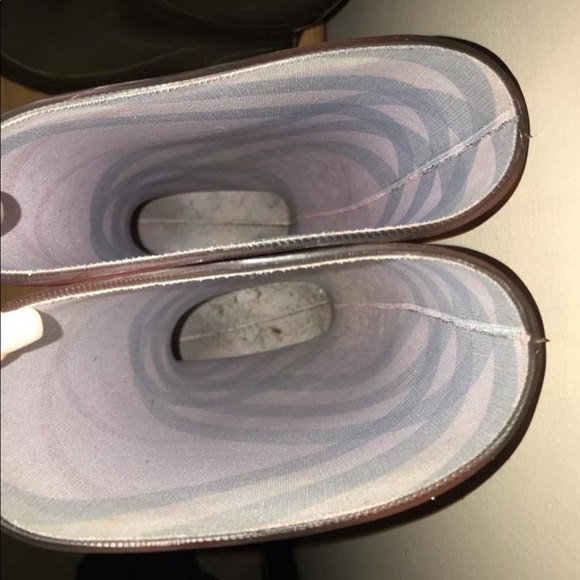 Burberry Ombre Raspberry Rain Boots/Booties - Picture 6 of 6